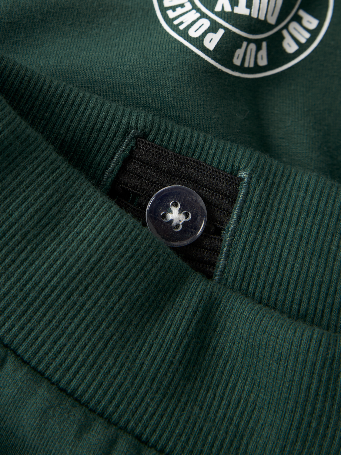 model_shot-front_full